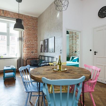 Discover Krakow Apartments - 3 Rakowicka St - Amazing Loft Near Main Station - Netflix Exteriör bild